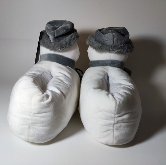 Loungable Unisex Snowmen Slippers size 9-10 - Picture 5 of 5
